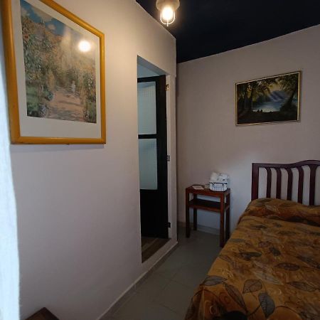 Casa Petirrojo - Habitaciones En Pátzcuaro Exterior foto
